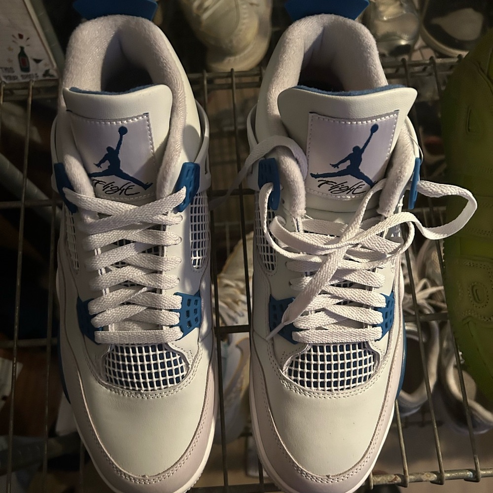 Jordan 4 Military blue